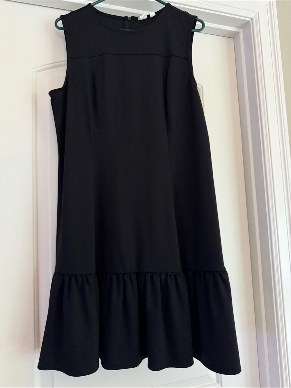 GAP Black Sleeveless Asymmetrical Ruffle Hem Dress